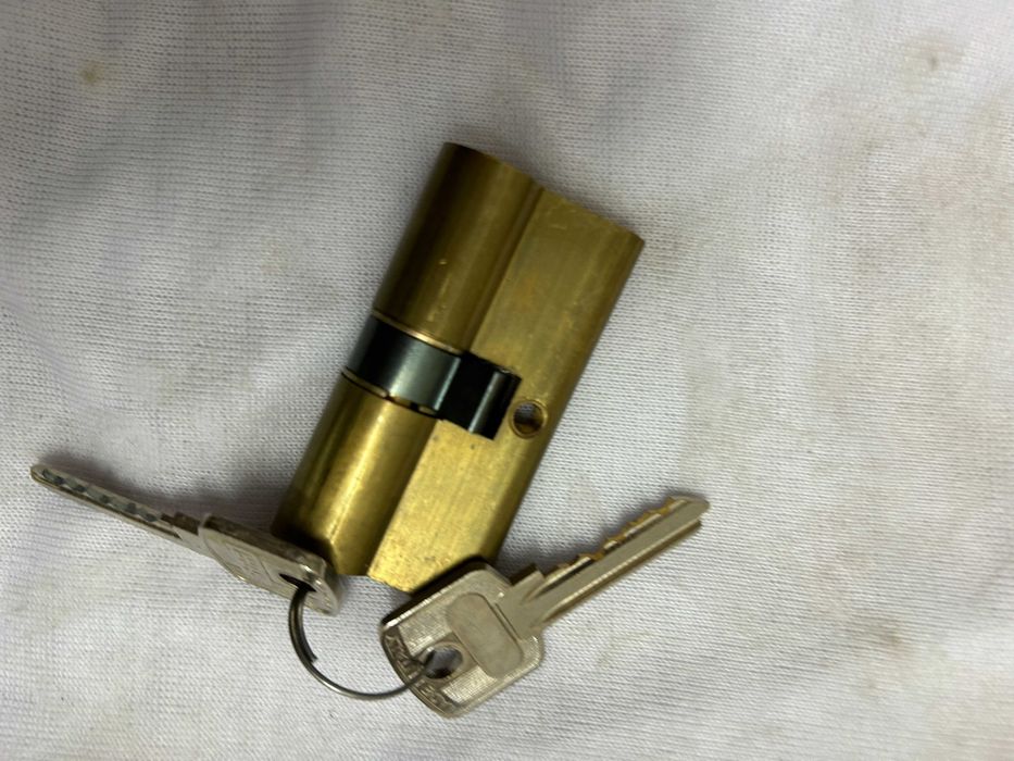 Fechadura para trancar porta