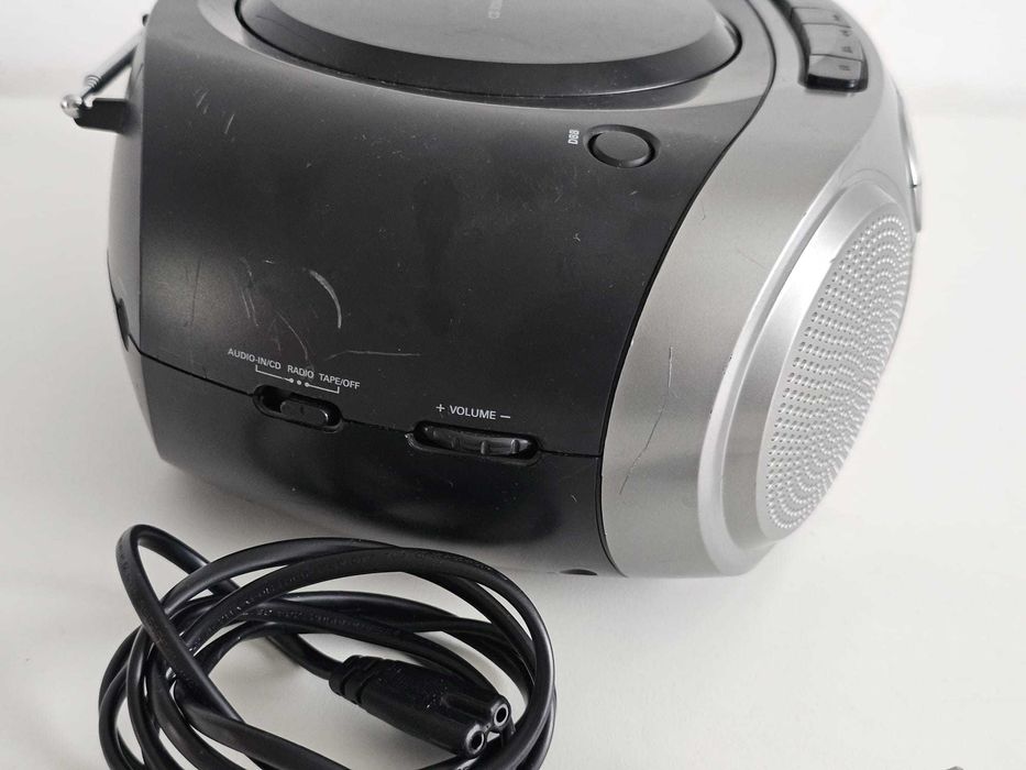 Philips AZB600 boombox radio FM DAB+ odtwarzacz CD magnetofon