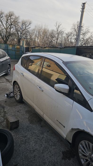 Ford C-Max 2.0 HYBRID 2018