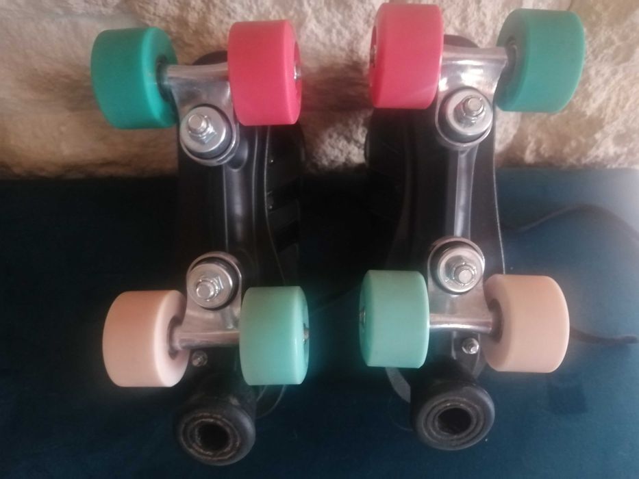 Wrotki figurowe r. 37