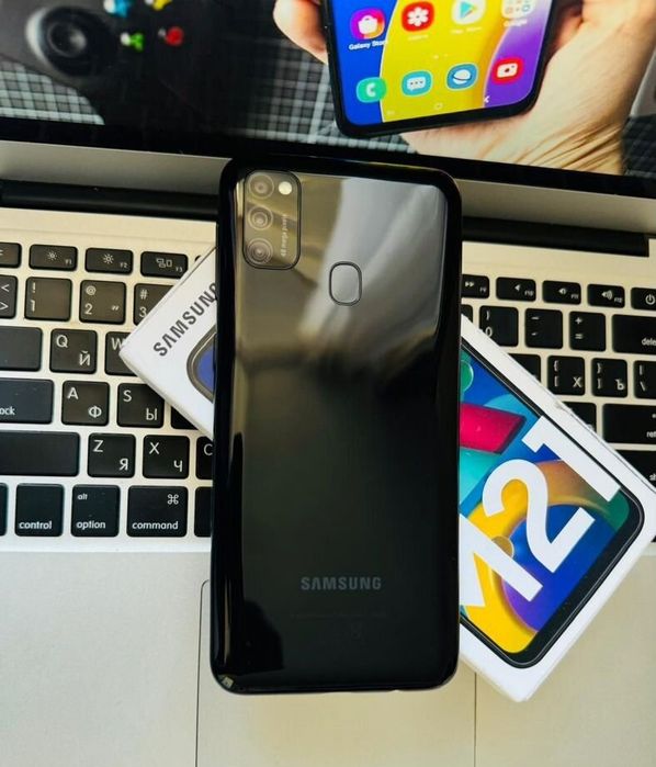 Samsung m21 4/64гб 6000mAh