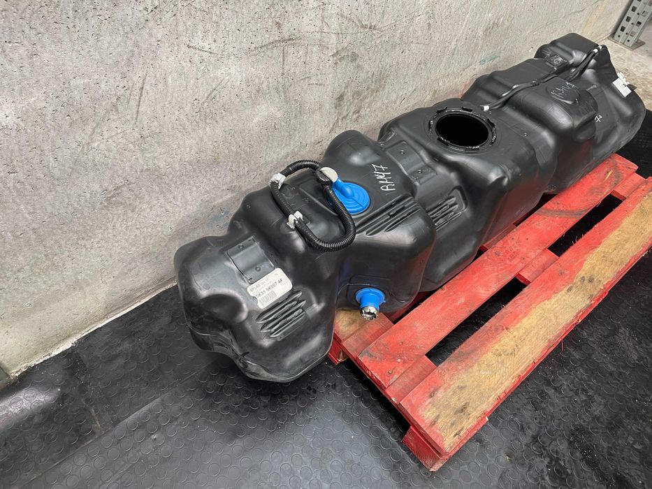 Depósito combustível Ford transit. 2.0 2018