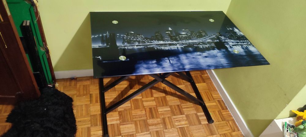 Mesa/secretária em vidro