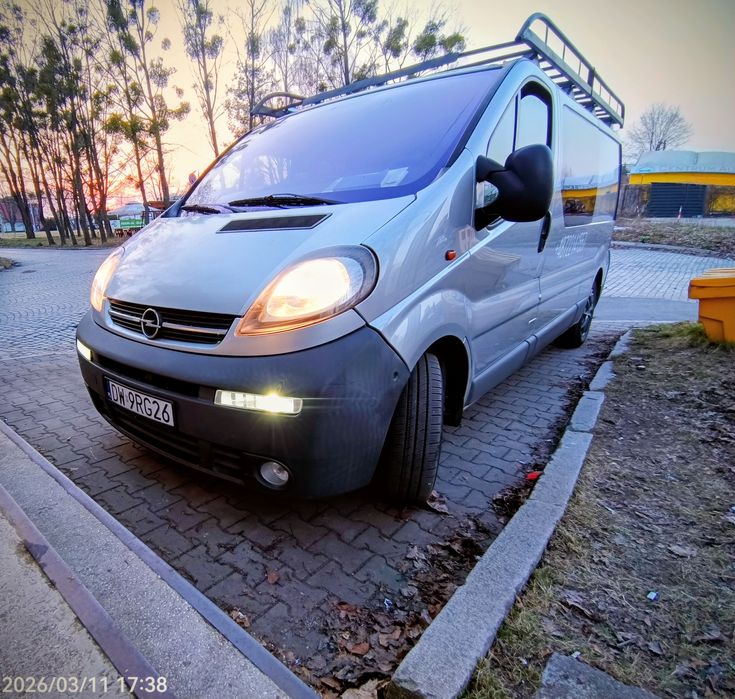 Opel Vivaro brygaduwka 5 osobowe