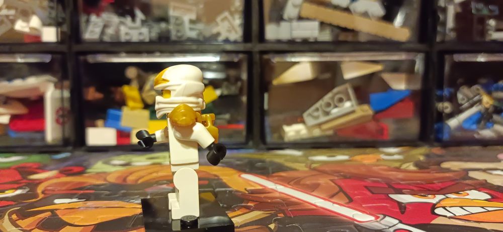 Lego ninjago figurka Zane zx