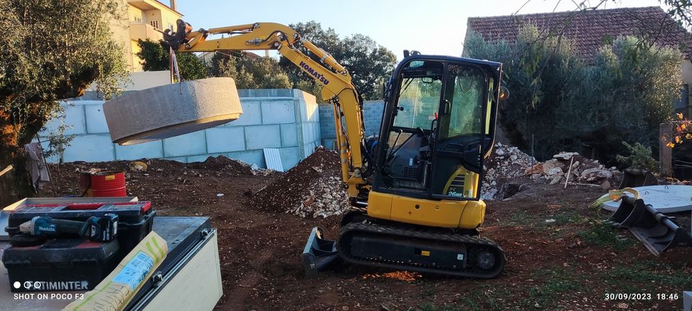 Komatsu MR26 Semi nova