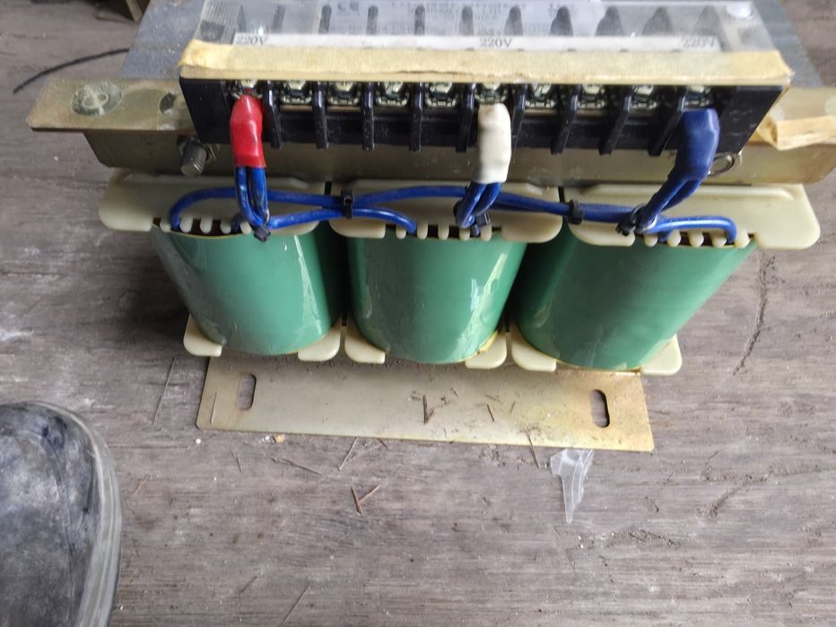 Transformator 480/220