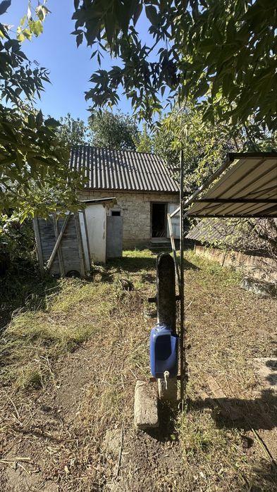 Чернівці; ділянка 20 сот. + 30 оренда; "під будівництво"; вул. Руська;