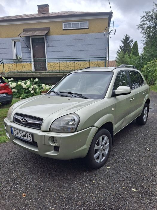 Hyundai tucson 1
