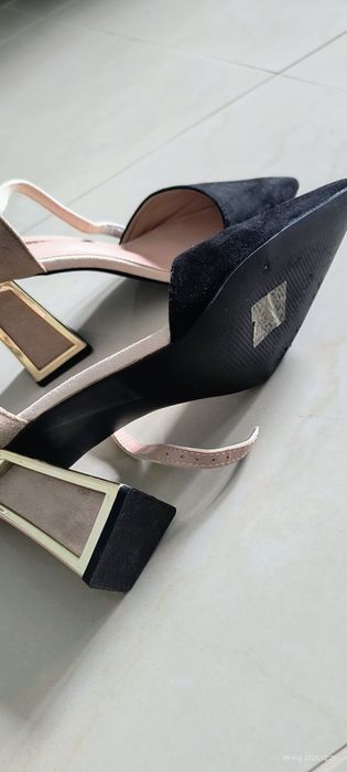 Buty rozmiar 39.