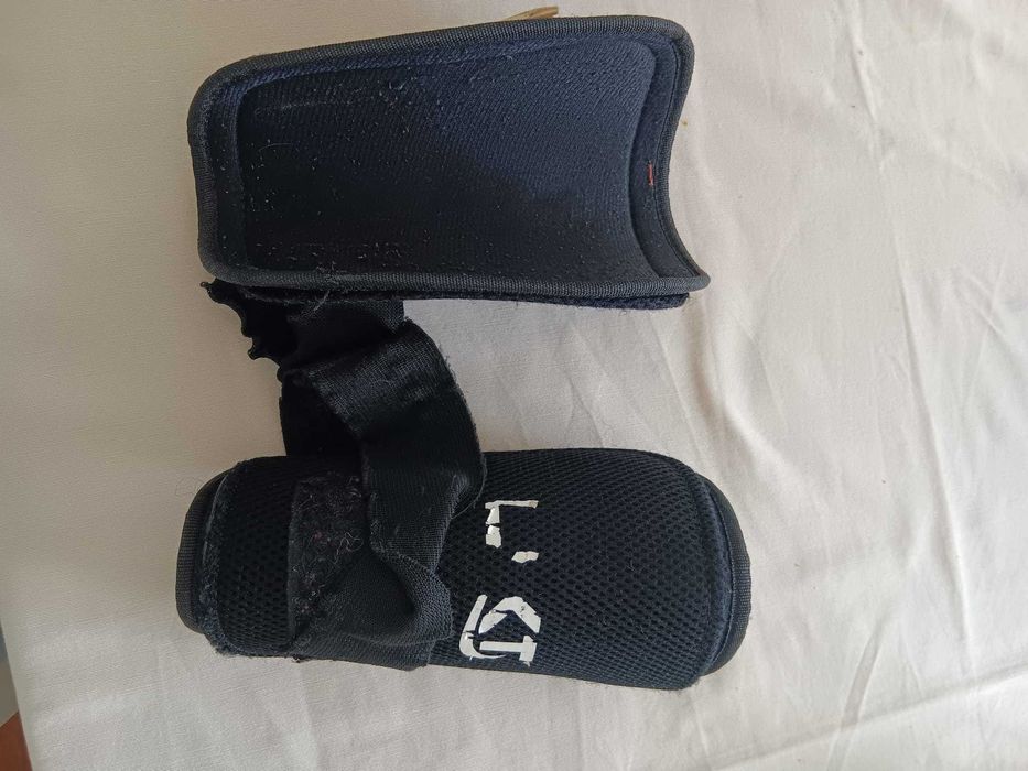 Caneleiras Hóquei em patins