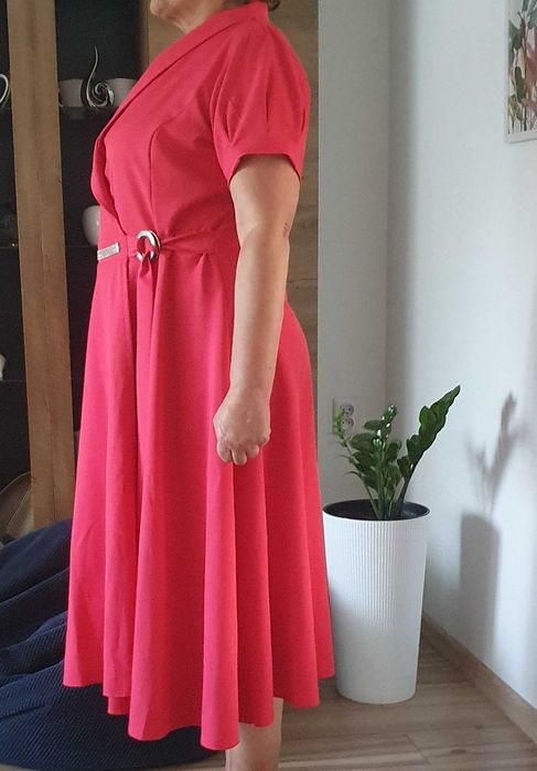 Nowa sukienka rozm 48