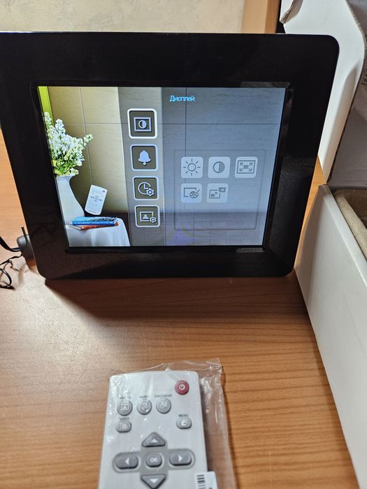 Цифровая фоторамка Transcend