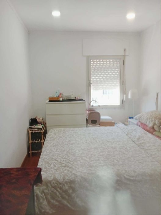 Arrenda-se quarto em casa espaçosa – Agualva-Cacém / Mira-Sintra