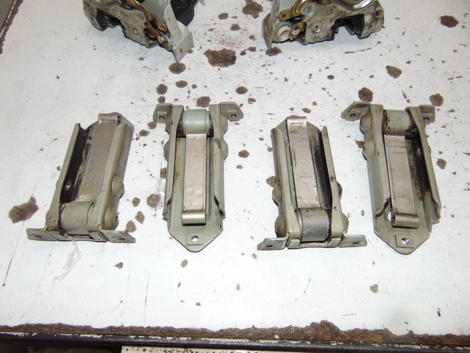 Mercedes w201 ou 190 fechos interiores