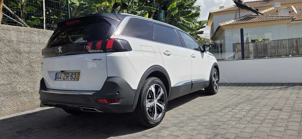Se Procura carro para família toda aqui tem o ideal.