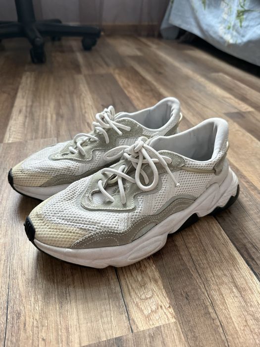 кросівки adidas