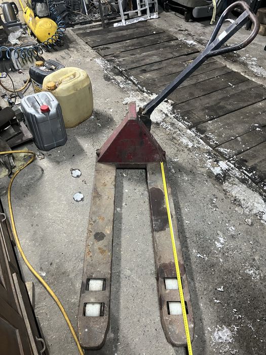 Paleciak ręczny 2,5T