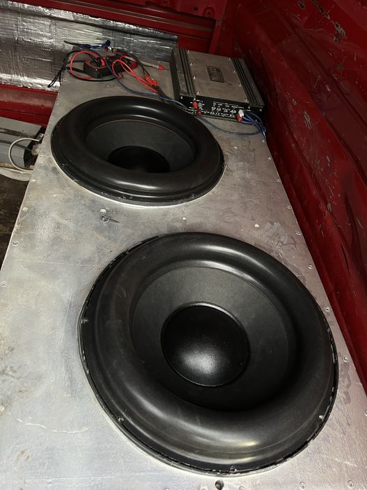 Street Sound Typhoon SW-15D2 сабвуфер
