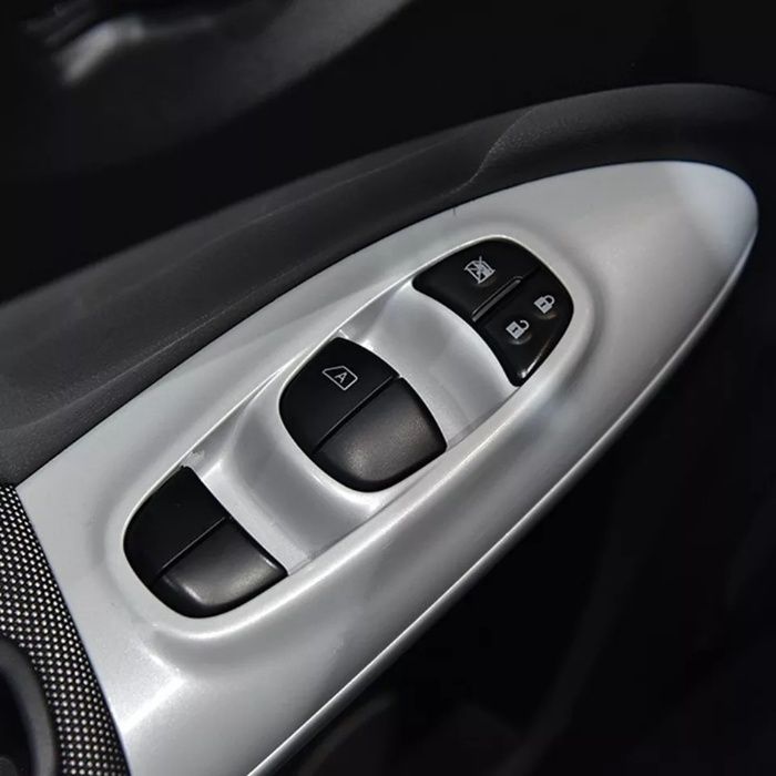 Botão interruptor vidros Nissan JUKE LEAF TIIDA X-Trail Qashqai Navara