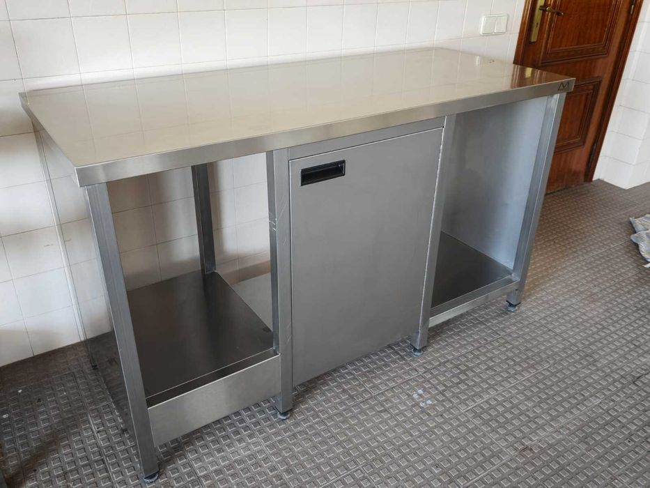Escaparate em Aço Inox 304 - 153cmx65cmx90cm