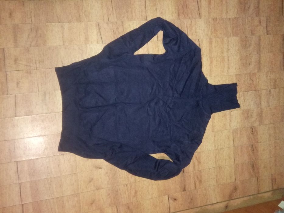 Гольф темно синій.