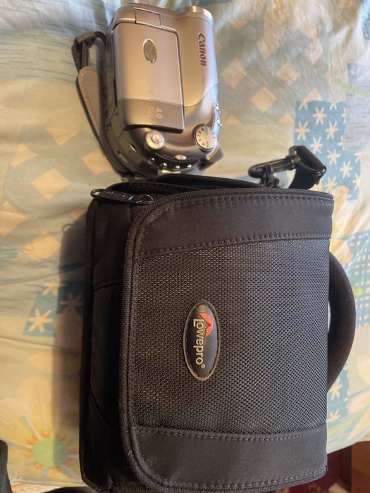 Видекамера Canon DC 40