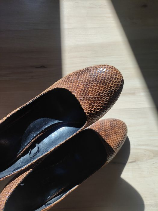 Brązowe czółenka rozmiar 39