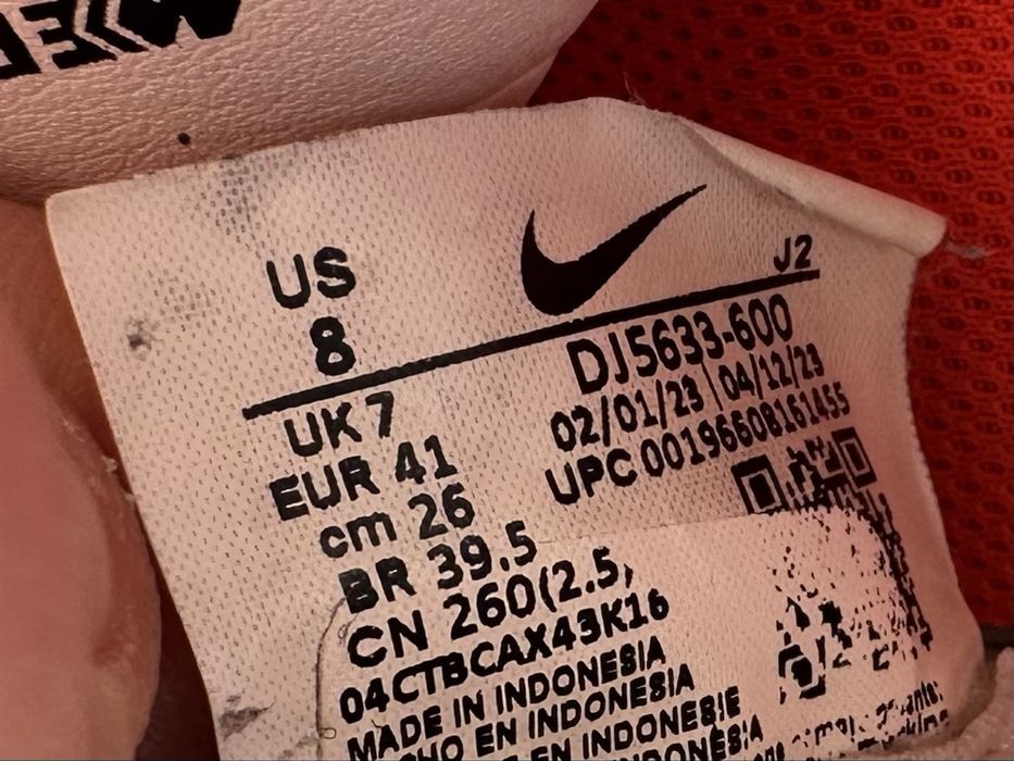 Футзалки Nike Air Zoom Mercurial Vapor 15 Academy IC (DJ5633-600) оригінал 41 розмір