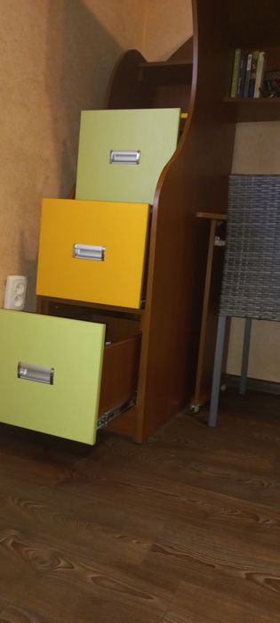 Детская кровать/шкаф/комод