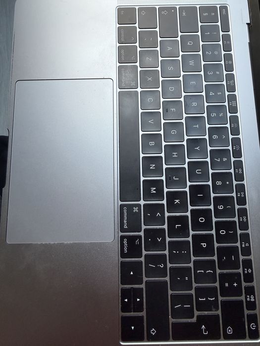 Macbook Pro 13 cali 2017 Space Gray | i5 | 8 GB RAM | IDEALNY STAN