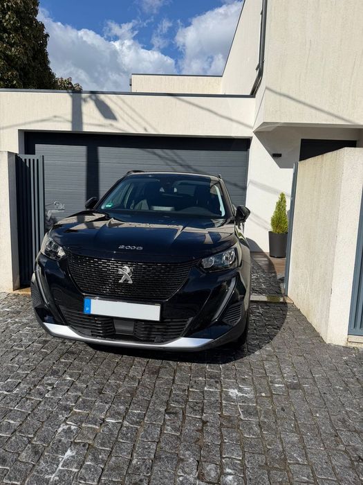 Peugeot e-2008 Allure