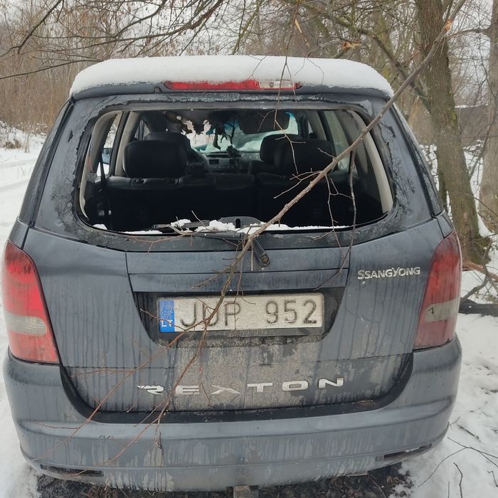 Продам остатки санйонг рекстон