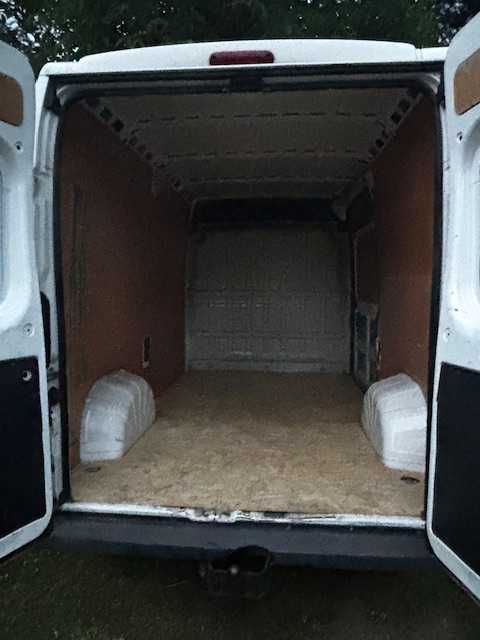 Bus dostawczy na wynajem Citroen Jumper L2H2