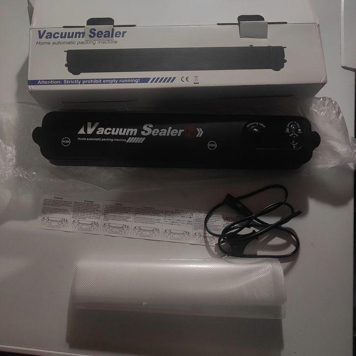 Вакуумний пакувальник для продуктів Vacuum Sealer/ Вакууматор для їжі