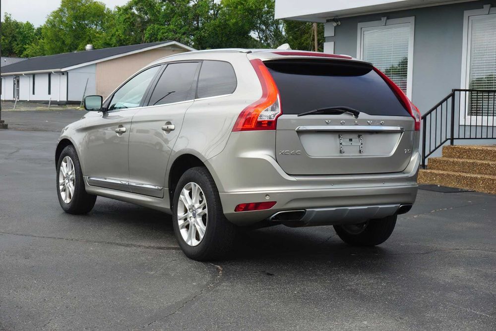 Volvo XC60 T5 Drive-E Premier      2016