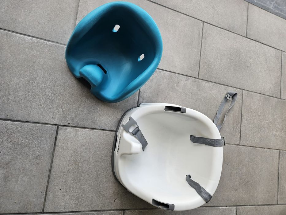 Cadeira Ingenuity com mesa de refeição