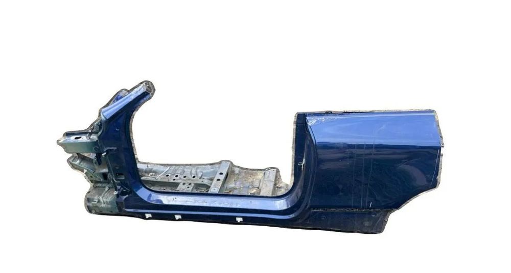 MERCEDES-BENZ E-CLASS Coupe (C238) E 220 d próg lewy błotnik