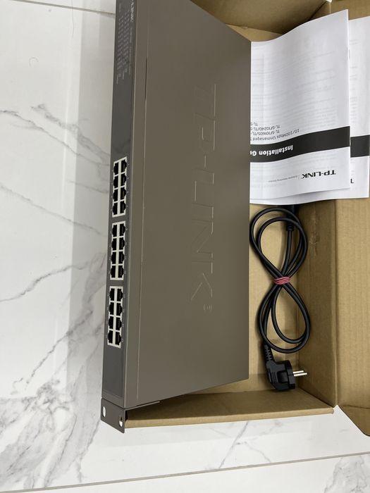Світч tp link tl-sf1024