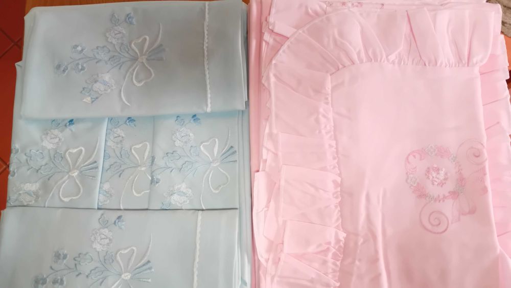 Vendo Lençóis Para Cama de Casal