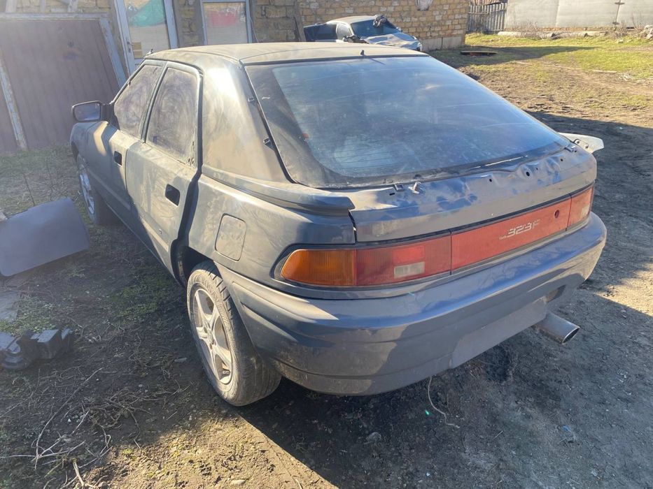 まとめ売り作れます Mazda 323 + Mazda 626: 1 250 $ - Mazda Беляевка на Olx