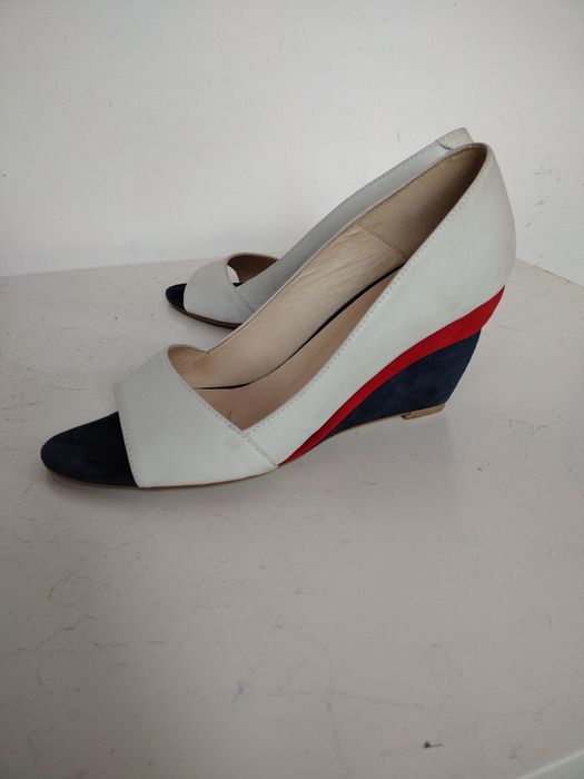 Buty damskie rozm. 39 prawie nowe