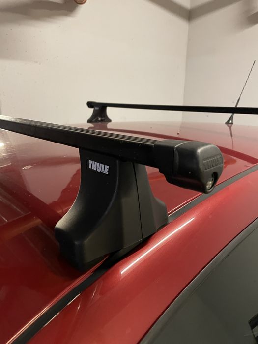 Bagażnik dachowy Thule VW Golf IV 3D