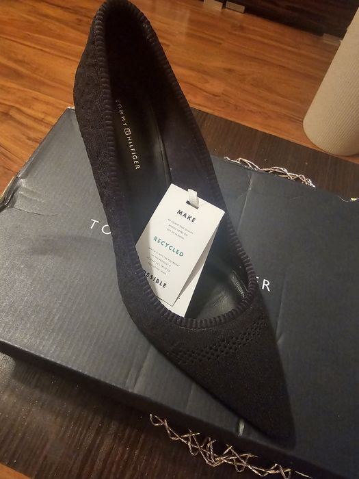 Szpilki Tommy Hilfiger rozmiar 41.