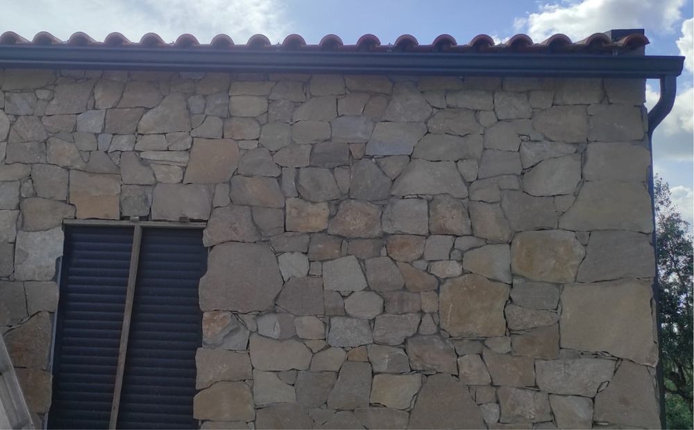 Vedações e Muros em Pedra