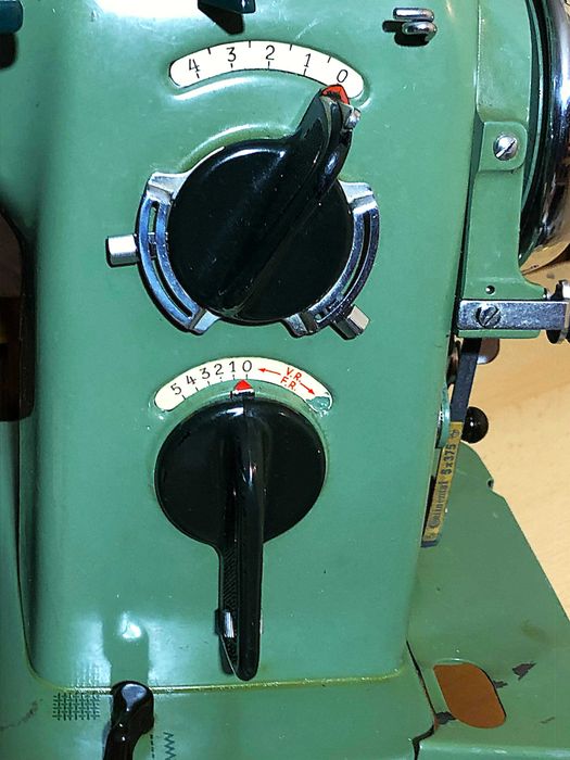 Maszyna do szycia Anker  Automatic