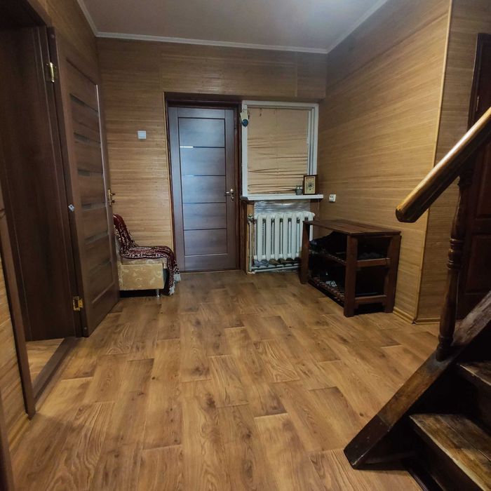 Продаж будинку у місті Ромни