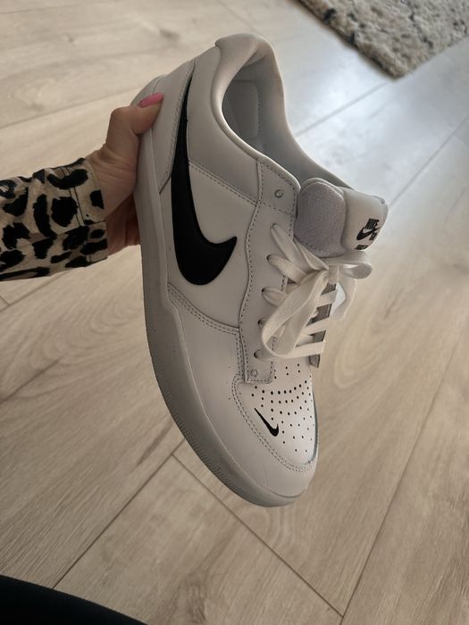 Buty nike 44 sb force 58