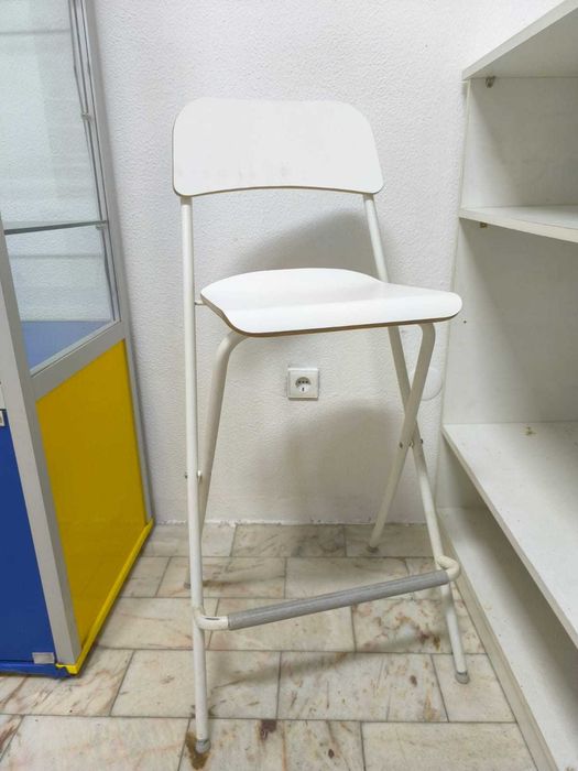 Balcão de Loja Branco