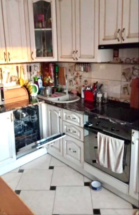 Підселення, оренда кімнати. Чорновола-Ю Липи-бл. Центр